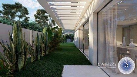 LUXURY GROUND FLOOR MAISONETTE IN GLYFADA  