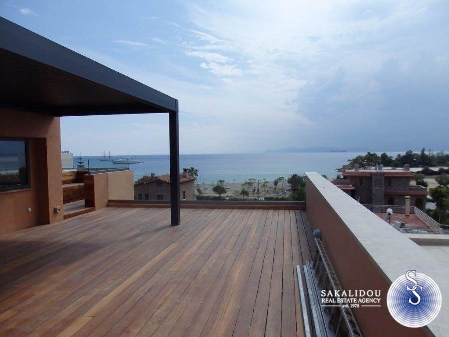 (For Rent) Residential Maisonette || Athens South/Glyfada - 275 Sq.m, 4 Bedrooms, 8.500€ 