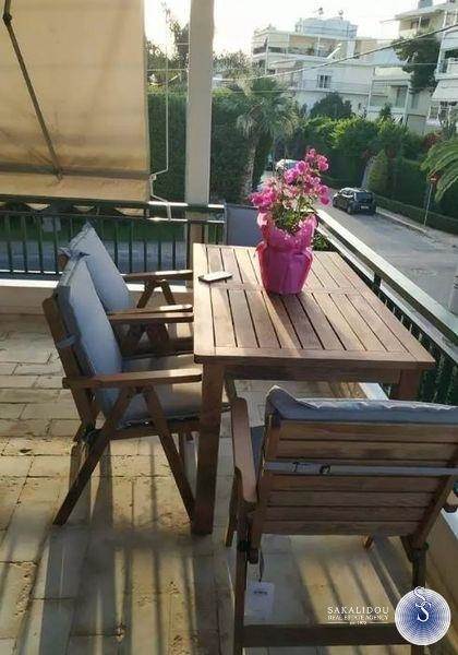 (For Sale) Residential Apartment || Athens South/Glyfada - 72 Sq.m, 2 Bedrooms, 500.000€ 