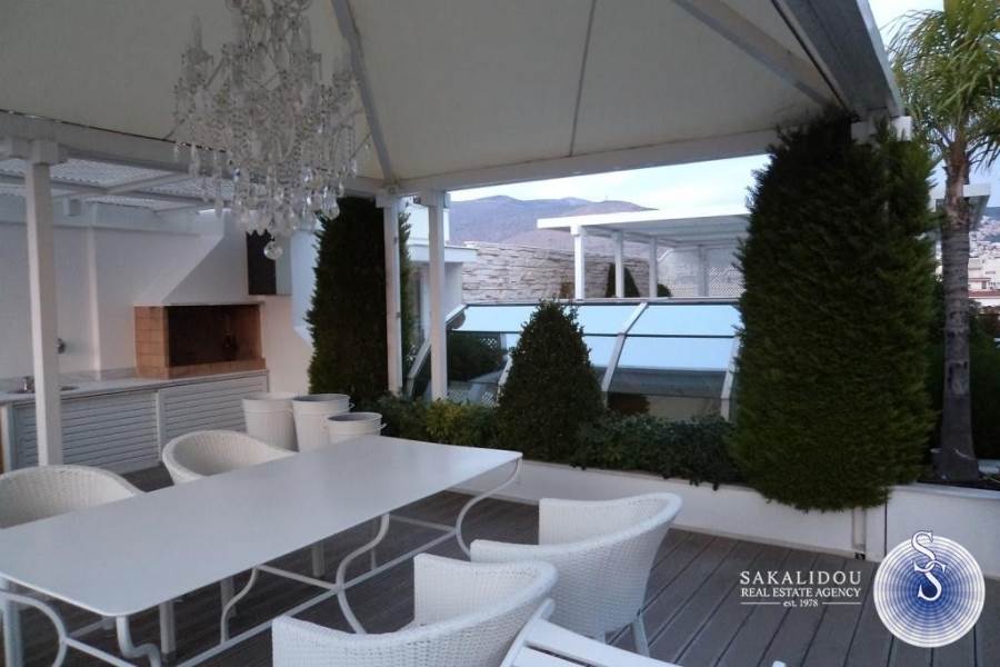 (For Sale) Residential Maisonette || East Attica/Voula - 280 Sq.m, 3 Bedrooms, 1.650.000€ 