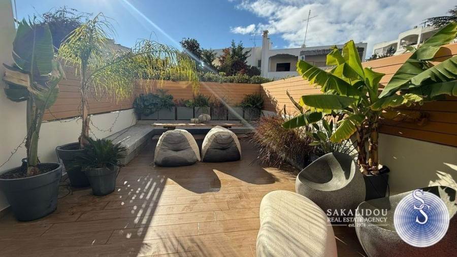 (For Sale) Residential Maisonette || East Attica/Voula - 240 Sq.m, 1.100.000€ 